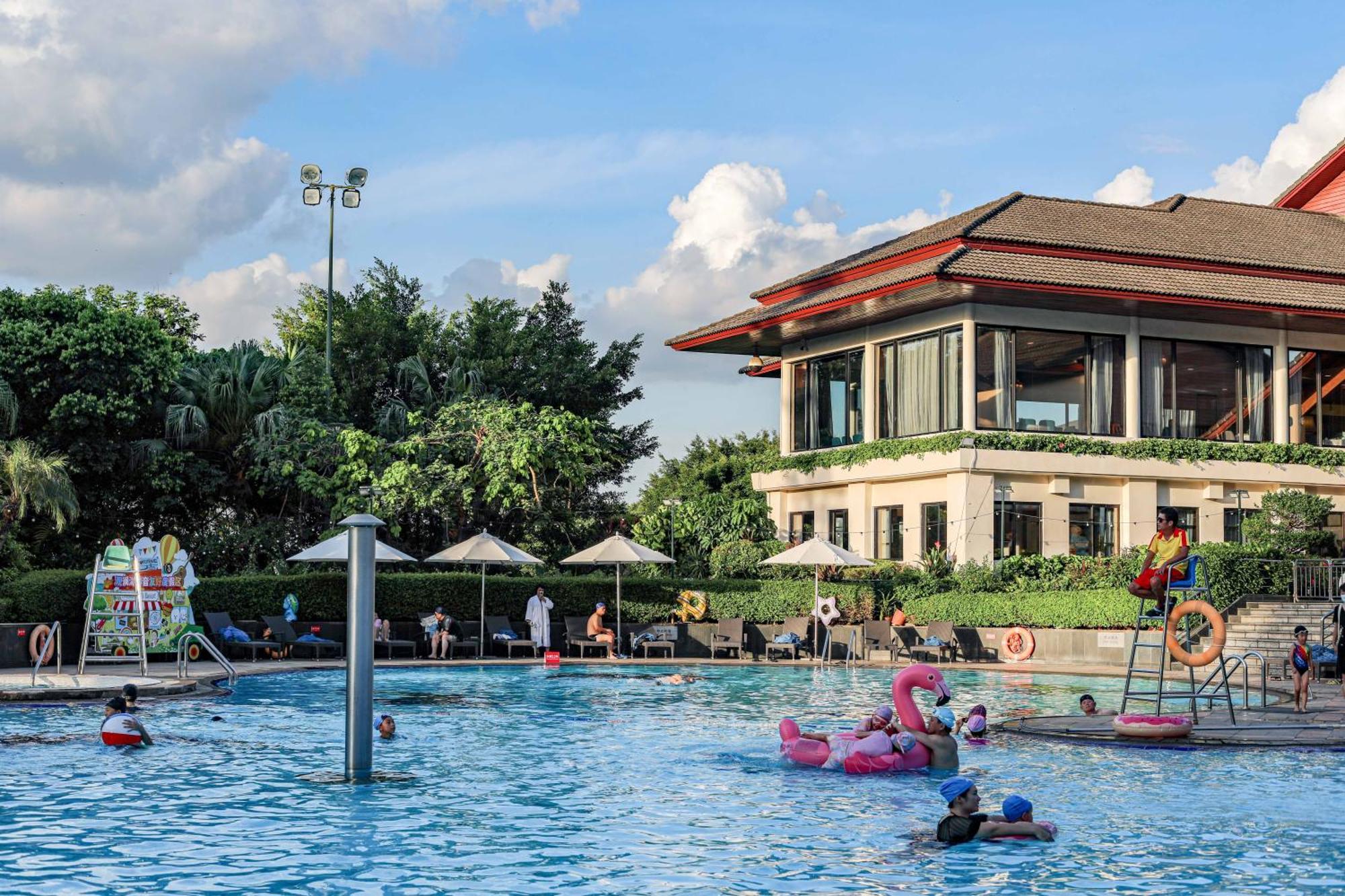 Mission Hills Hotel Resorts Shenzhen Exterior photo